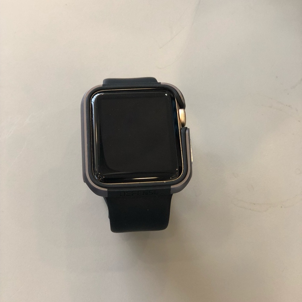 Apple Watch - Picture 4 of 4